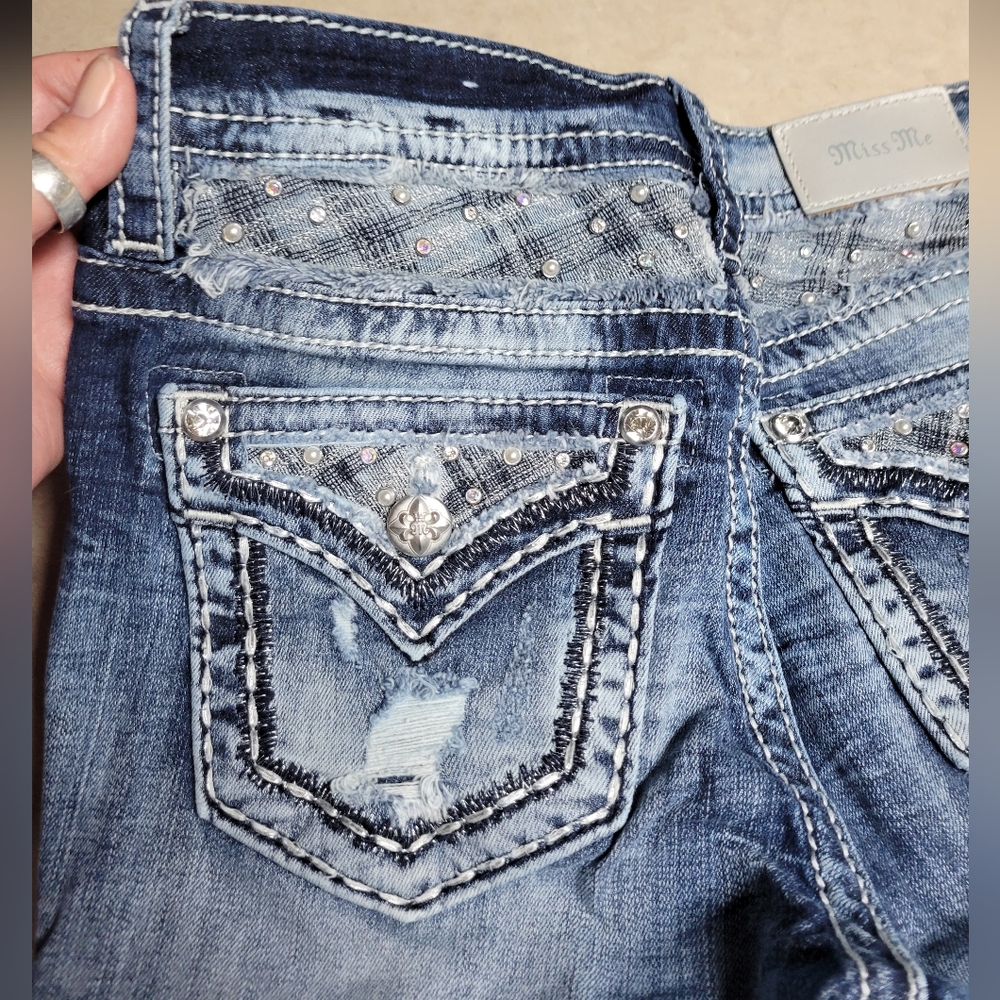 Miss me jeans size 26 mid rise skinny distressed, embellished-blue/silver - Picture 3 of 15